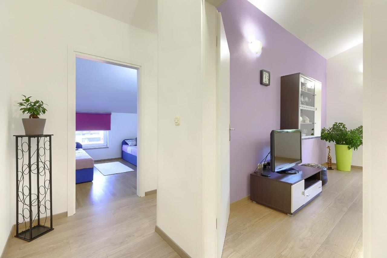 Homestay Pula Bagian luar foto